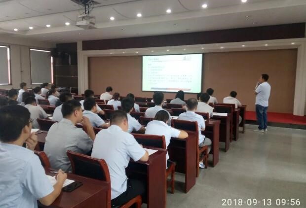 遠(yuǎn)大閥門組織員工培訓(xùn)學(xué)習(xí)相關(guān)法律知識(shí)